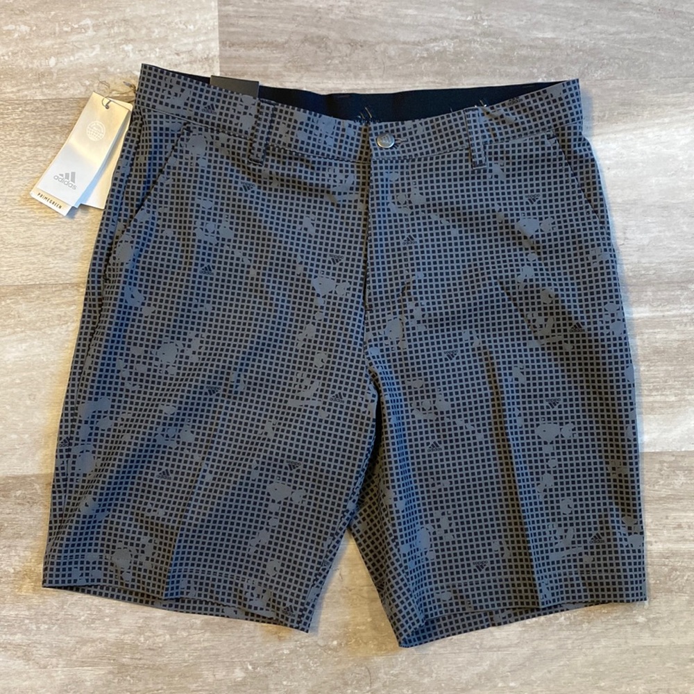 NWT Mens golf shorts